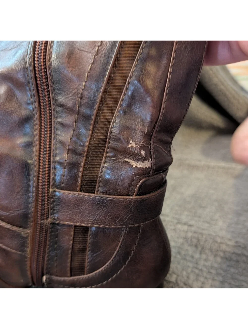 Baretraps Women's Brown Knee High Riding Boots Size 7.5M